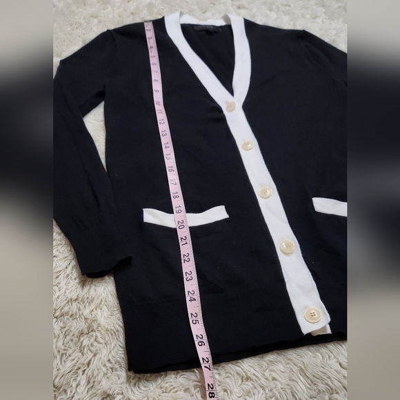 J. CREW Black & White Trim Front Pockets Button Down Cardigan Sweater Sz XXS - Picture 8 of 14